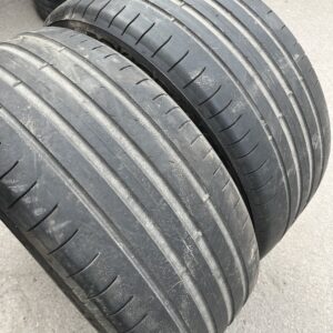Nokian Hakka Black 3 245/45R18 100Y