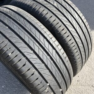 Continental UltraContact 205/55R16 91V