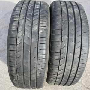 Kumho Ecsta HS52 205/55R17 95V