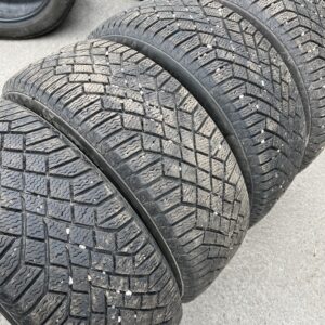 Continental VikingContact 7 205/55R16 94T