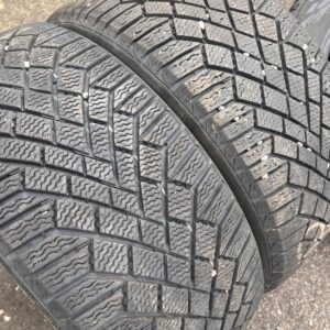 Continental VikingContact 7 225/40R18 98T