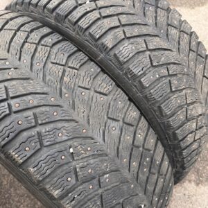 Michelin X-Ice North 4 SUV 225/65R17 106T