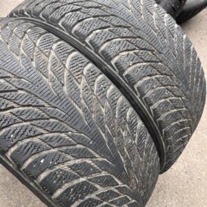 Nokian Hakkapeliitta R2 225/45R19 96R
