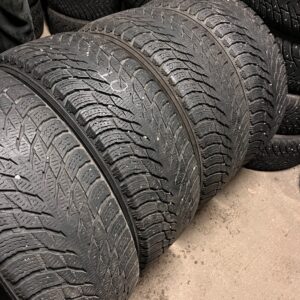Nokian Hakkapeliitta R3 225/60R17 103R
