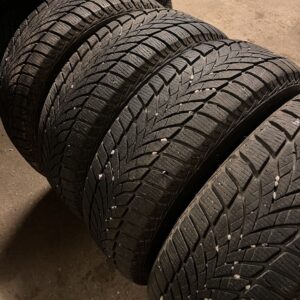 Goodyear UltraGrip Ice 2 205/60R16 96T
