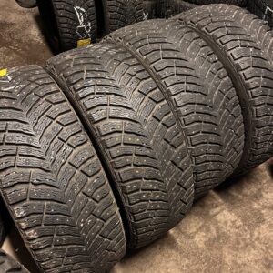 Michelin X-Ice North 4 205/60R16 96T
