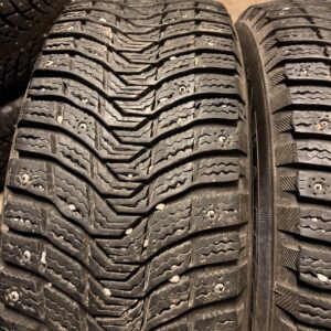 Michelin X-Ice North 3 215/65R16 102T