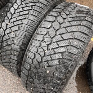 Gislaved Nordfrost 200 205/50R17 93T