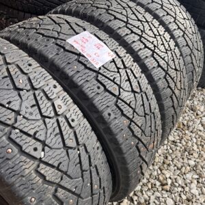 Nokian Hakkapeliitta C3 215/60R17C 109/107R