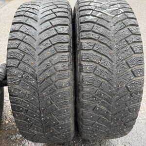Michelin X-Ice North 4 215/60R16 99T