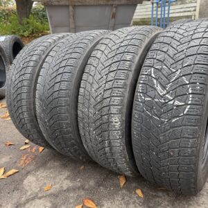 Michelin X-Ice Snow 225/60R18 100H