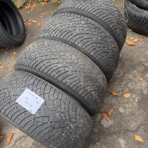 Nokian Hakkapeliitta R5 235/45R18 98T