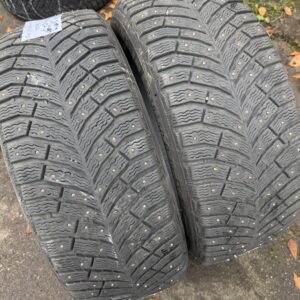 Michelin X-Ice North 4 235/50R19 103T