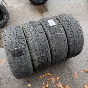 Bridgestone Blizzak Ice 215/60R16 100T