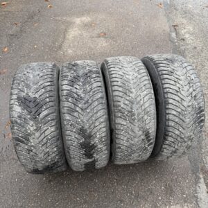 Nokian Hakkapeliitta 8 225/55R17 98T RUNFLAT