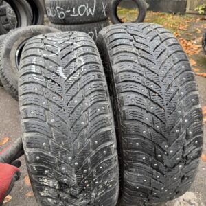 Nokian Hakkapeliitta 10 235/55R18 104T