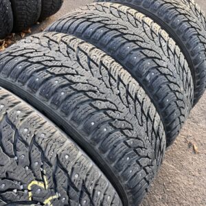 Nokian Hakkapeliitta 9 245/50R19 105T