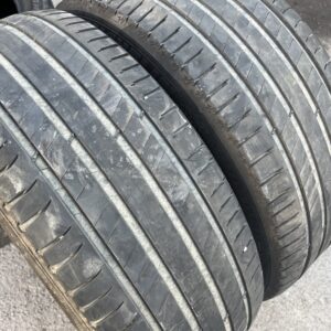 Michelin Latitude Sport 3 235/55R19 101W