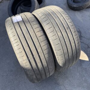 Pirelli P Zero Silent 275/40R22 107Y