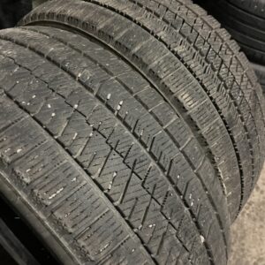 Bridgestone Blizzak Ice 225/45R17