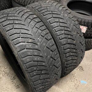 Michelin North 4 205/55R17 95T