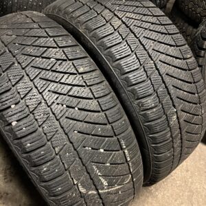 Continental VikingContact 7 205/50R17 93T