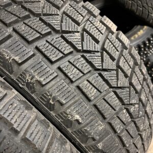 Invovic EL806 225/60R17 99T