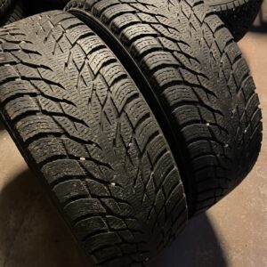 Nokian Hakkapeliitta R3 SUV 215/55R18 99R