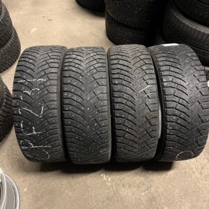 Michelin X-Ice North 4 205/60R16 96T